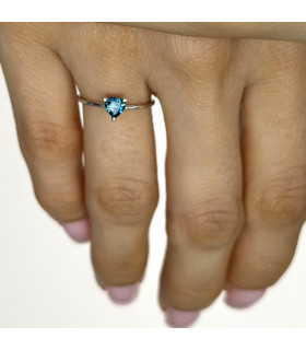 Anillo corazón tres puntas...