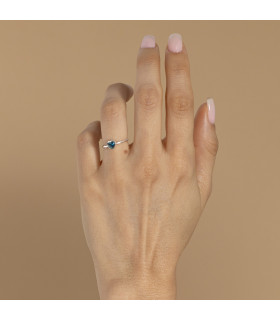 Anillo de blue topaz corazón