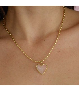 Collar de Cuarzo Rosa con dije en forma de corazón