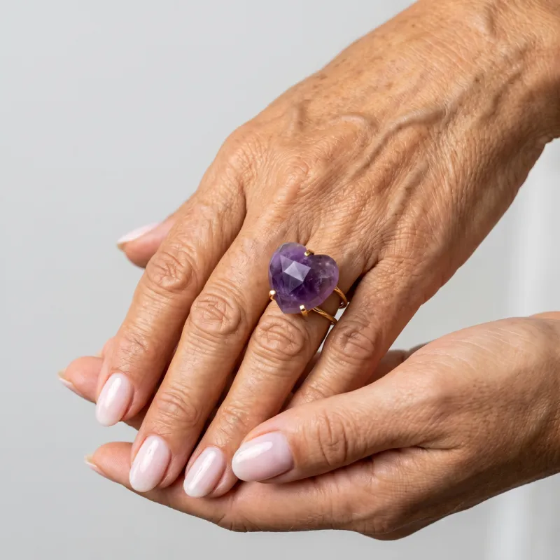 ANILLO CURVED HEART FACETADO - AMATISTA